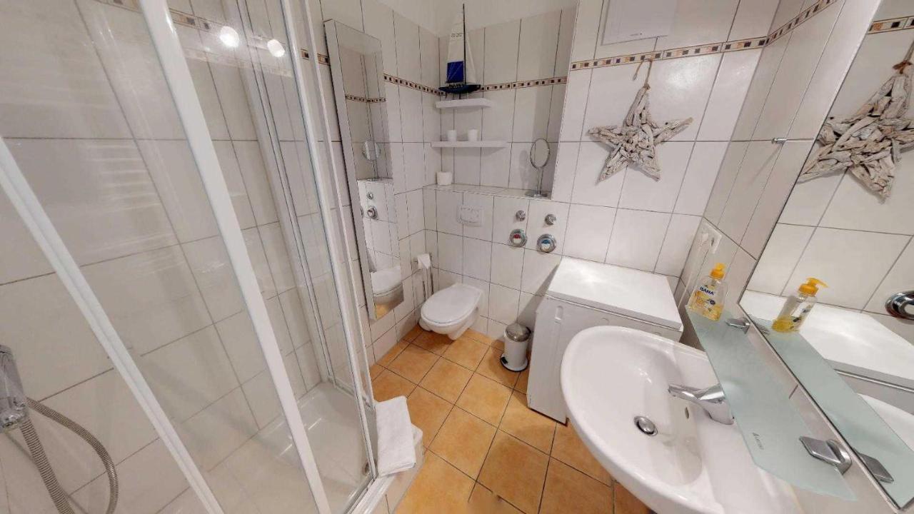 Sonnenbad Appartement Nr 06 Mit Maritimen Flair Sassnitz Exterior photo
